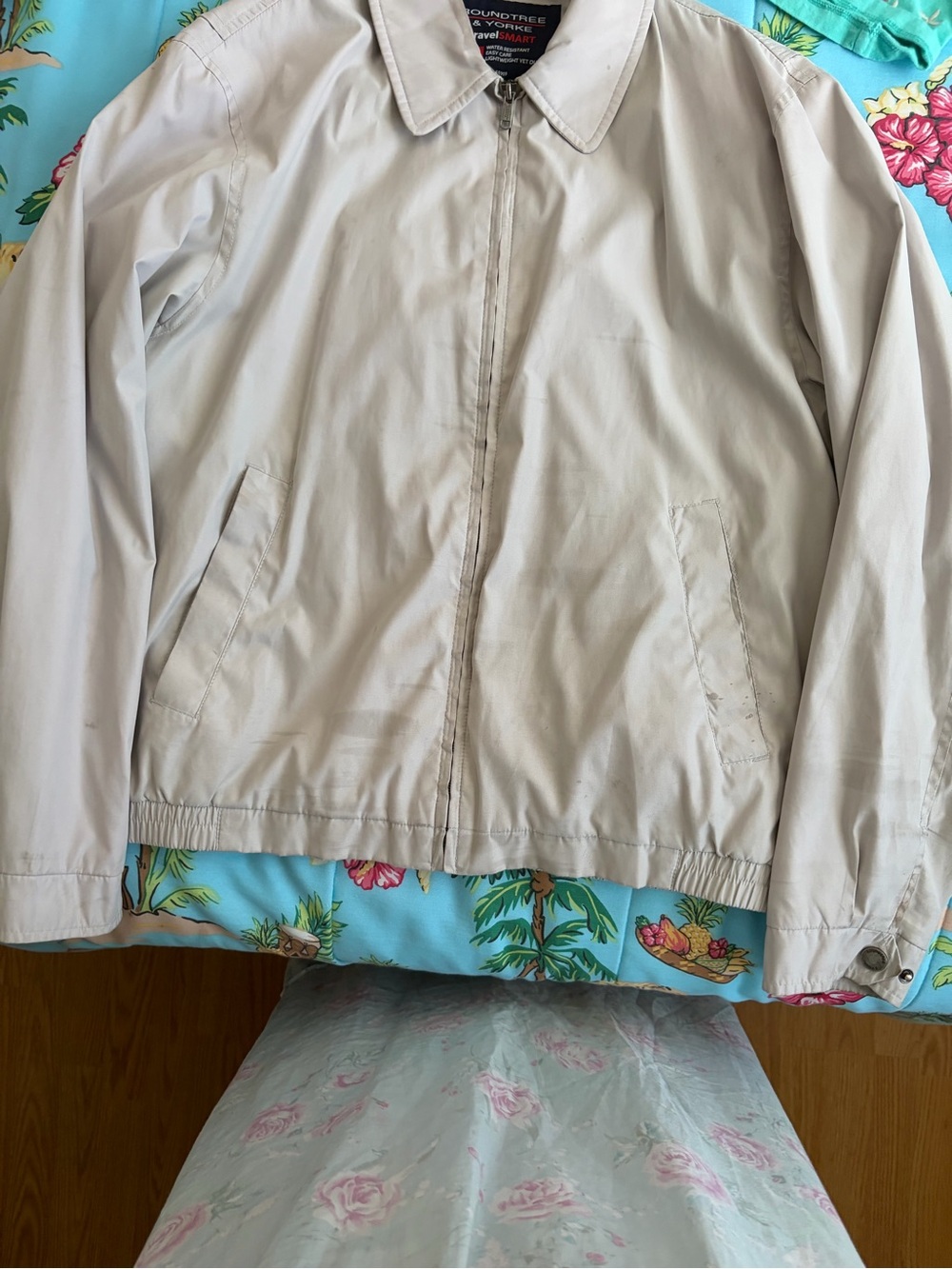 Roundtree & Yorke Light Beige Bomber Jacket